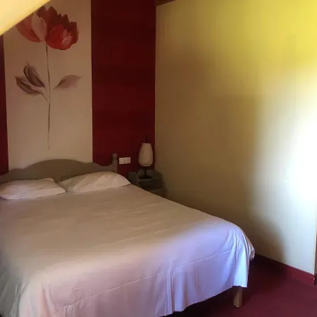 Hotel The Originals City, La Cour Carrée, Eu 3*