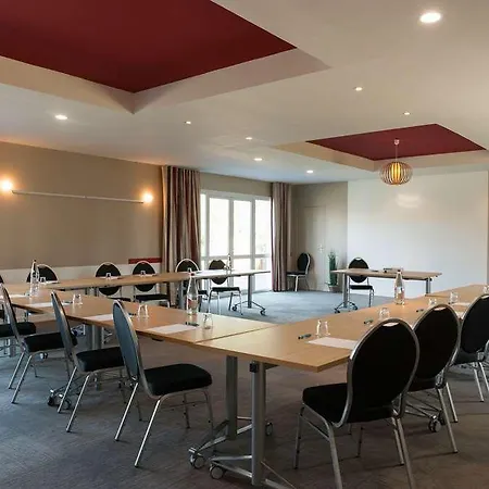 Hotel The Originals City, La Cour Carree, Eu Eu (Sekwana Nadmorska)