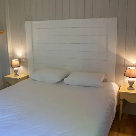 The Originals City, La Cour Carree, Eu Eu (Sekwana Nadmorska)