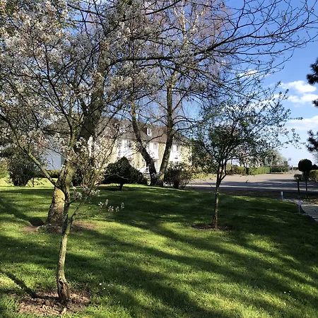 Hotel The Originals City, La Cour Carree, Eu Eu (Sekwana Nadmorska)