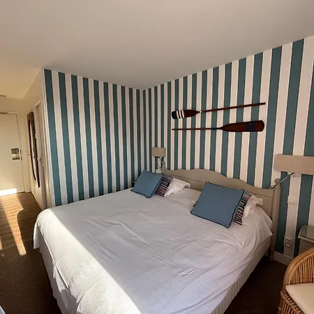 The Originals City, La Cour Carree, Eu Otel Eu (Seine-Maritime)