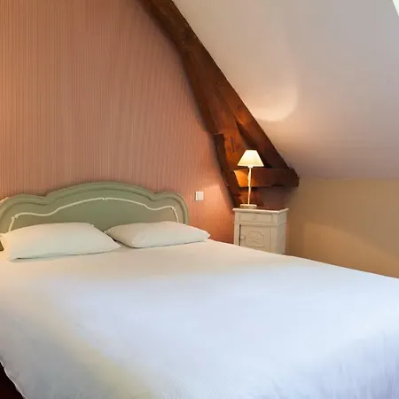 Hotel The Originals City, La Cour Carree, Eu Eu (Sekwana Nadmorska)