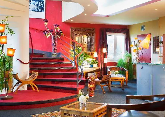 Hotel The Originals City, La Cour Carrée, Eu