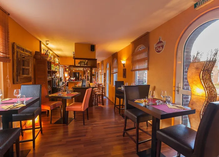 Hotel The Originals City, La Cour Carrée, Eu 3*