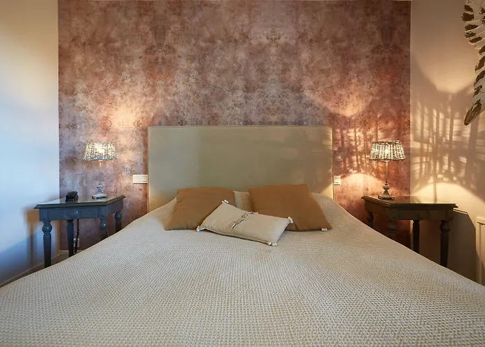 The Originals City, La Cour Carrée, Eu Eu (Seine-Maritime)