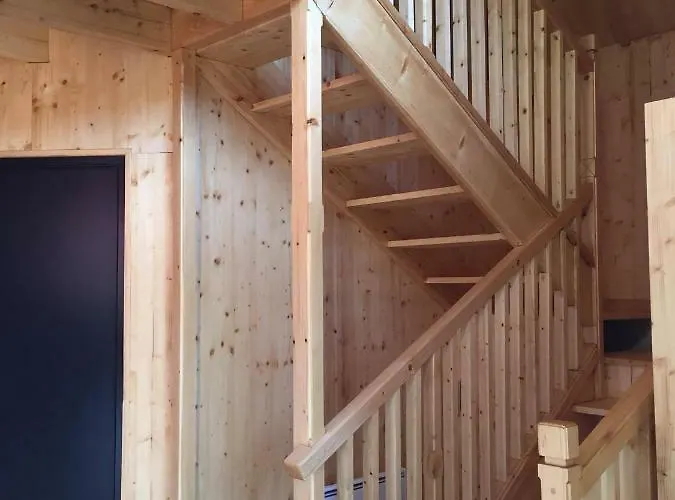 Hotel The Originals City, La Cour Carrée, Eu Eu (Seine-Maritime)